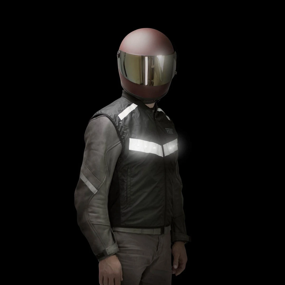 VuzMoto Fitness & Athletics LED Hi-Vis Running, Walking & Riding Vest 4 VuzMoto Fitness & Athletics LED Hi-Vis Running, Walking & Riding Vest